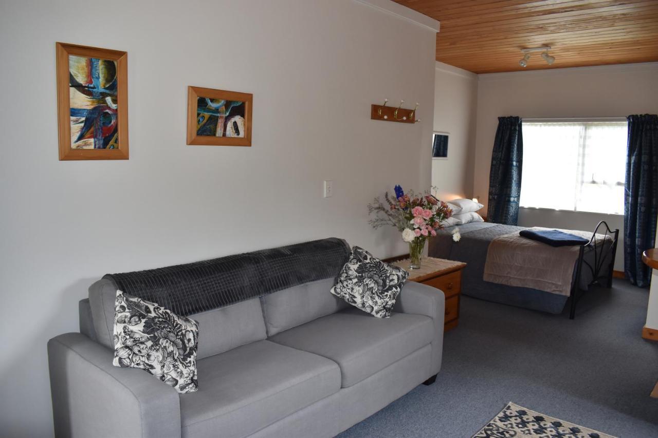Bed and Breakfast Olivista à Masterton Extérieur photo