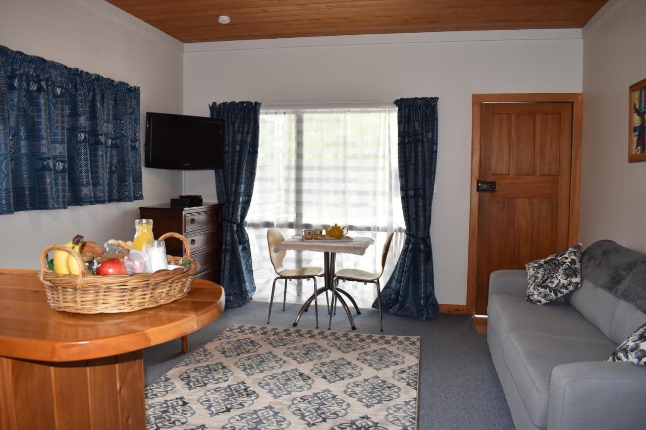 Bed and Breakfast Olivista à Masterton Extérieur photo