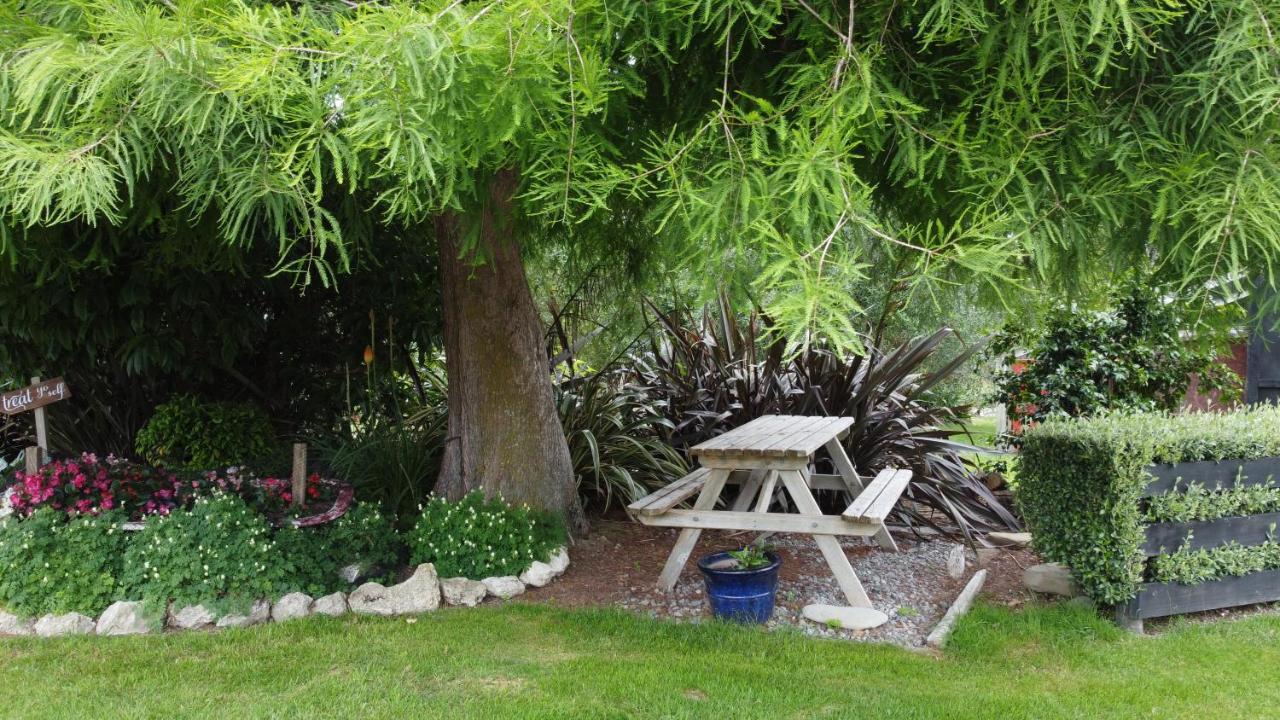 Bed and Breakfast Olivista à Masterton Extérieur photo